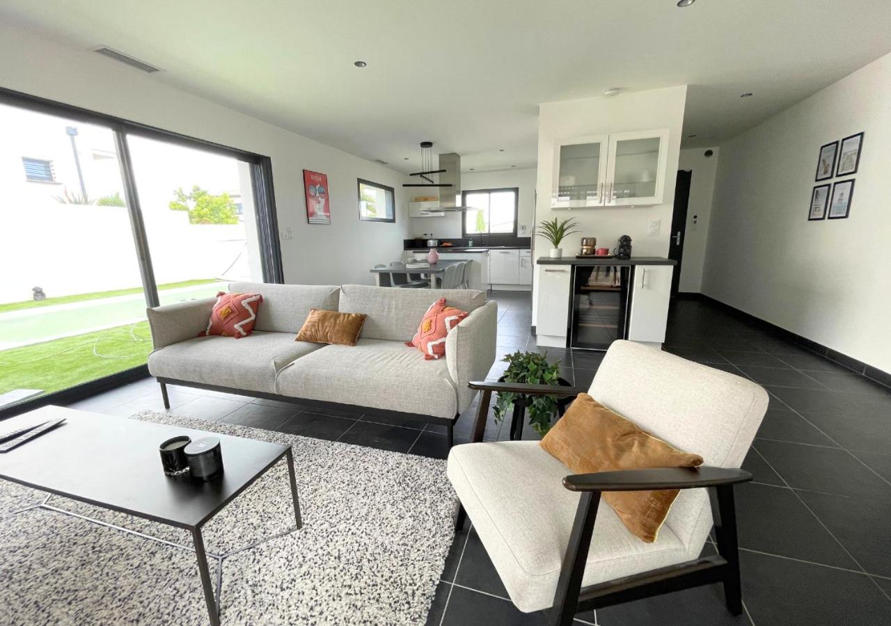Villa Contemporaine Avec Piscine Chauffee Proche Des Plages Sauvian Esterno foto
